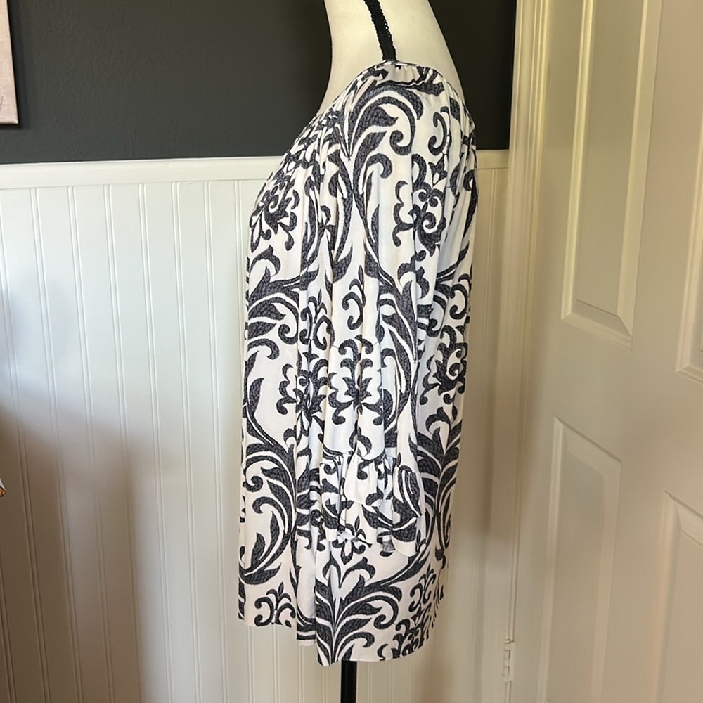 Tunic - Picture 2 of 7